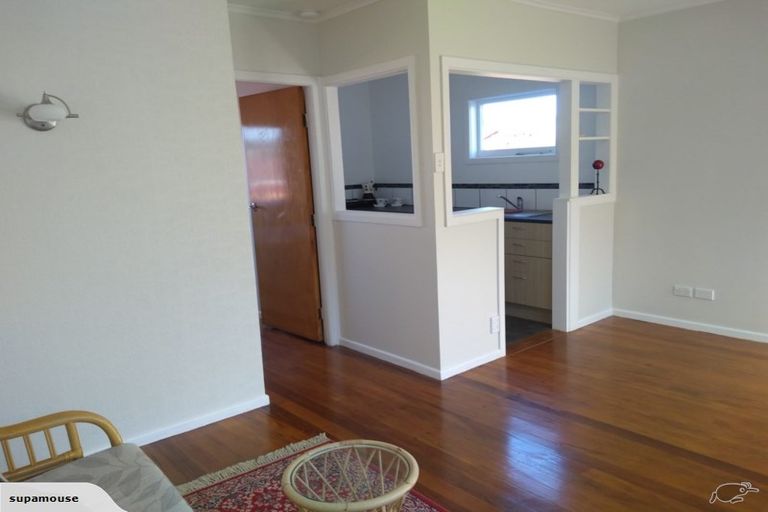 Photo of property in 1-20/27 Whites Line West, Woburn, Lower Hutt, 5010