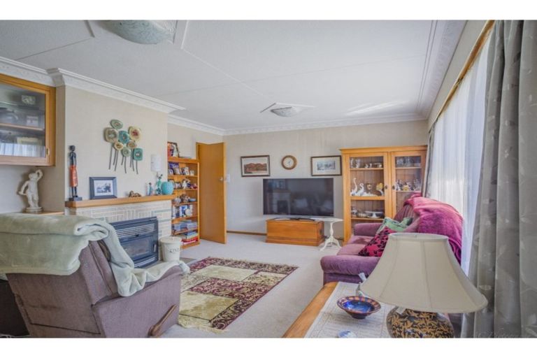 Photo of property in 10 Saint George Street, Watlington, Timaru, 7910