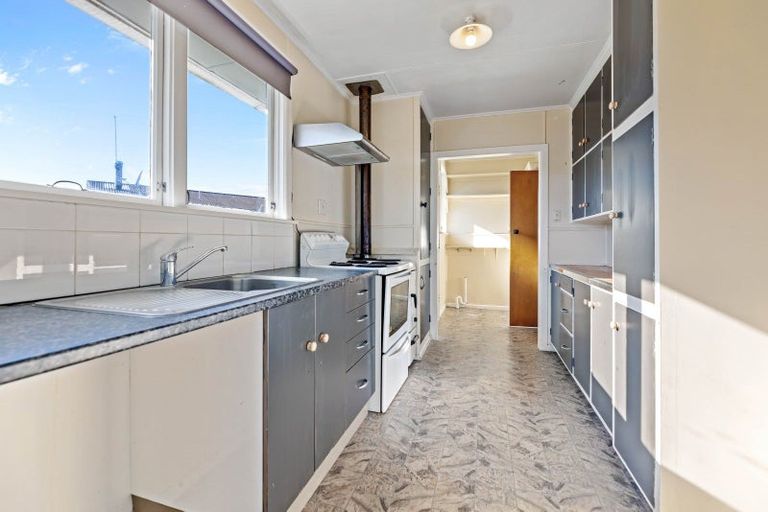 Photo of property in 15 Te Rangitautahanga Road, Turangi, 3334