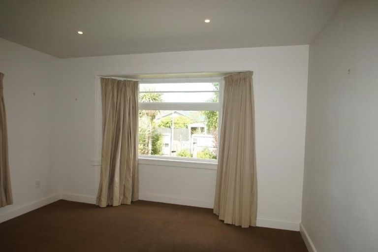Photo of property in 105 Saint Martins Road, Saint Martins, Christchurch, 8022