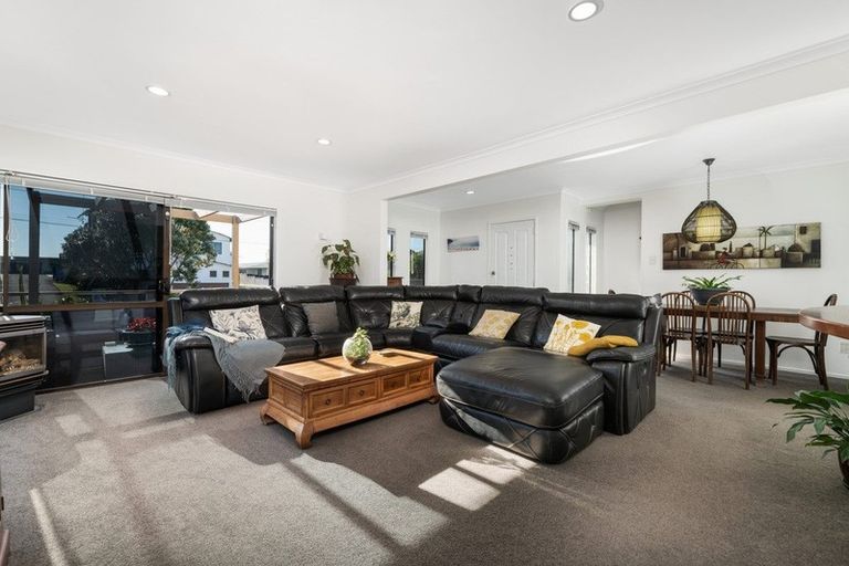 Photo of property in 278a Oceanbeach Road, Mount Maunganui, 3116