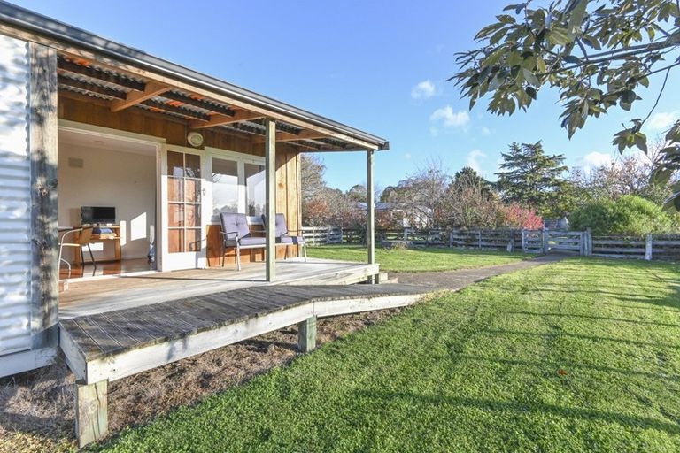 Photo of property in 4241 State Highway 50, Maraekakaho, Hastings, 4171