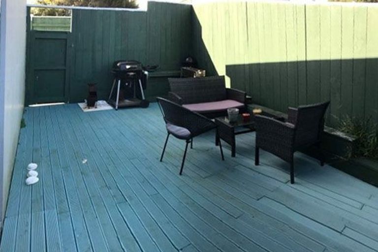 Photo of property in 22 Abilene Crescent, Churton Park, Wellington, 6037