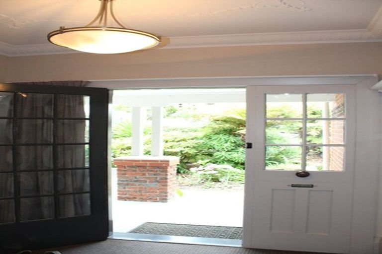 Photo of property in 113 Signal Hill Road, Opoho, Dunedin, 9010