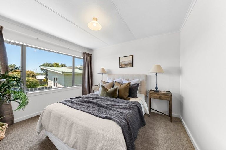 Photo of property in 43a Wallace Place, Westown, New Plymouth, 4310