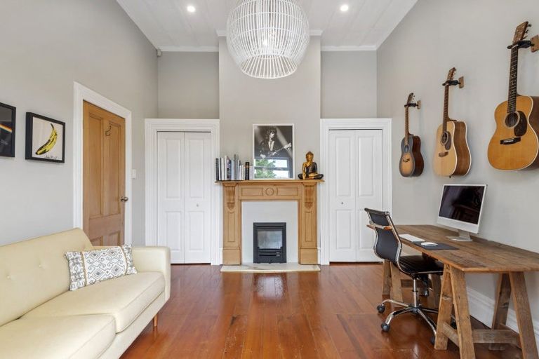 Photo of property in 73 St Marys Road, Saint Marys Bay, Auckland, 1011
