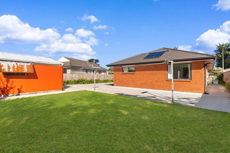 Photo of property in 123 Hay Street, Bromley, Christchurch, 8062