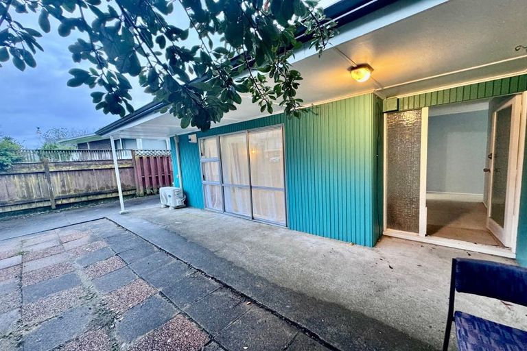 Photo of property in 18 Harford Place, Pakuranga Heights, Auckland, 2010