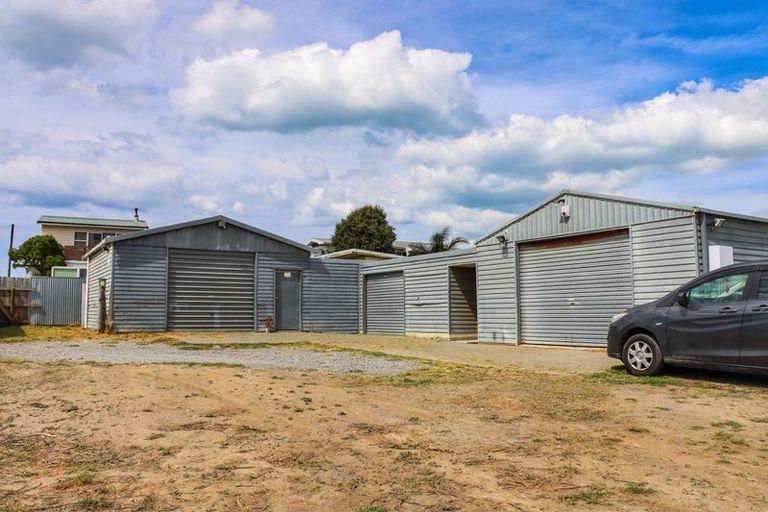 Photo of property in 243 Awatoto Road, Awatoto, Napier, 4110