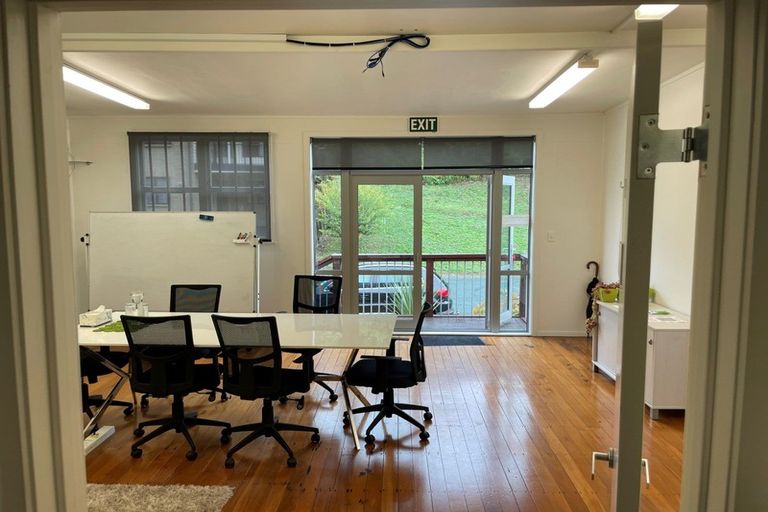 Photo of property in 56a Waimea Road, Waikanae Beach, Waikanae, 5036