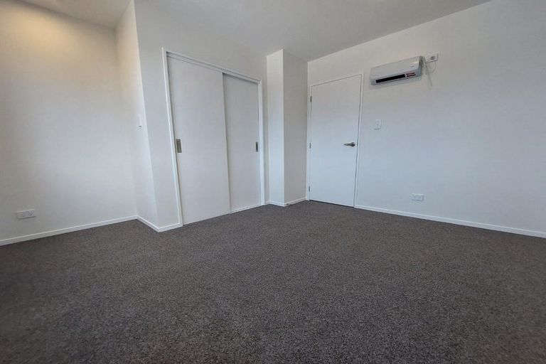 Photo of property in 7/474 West Coast Road, Glen Eden, Auckland, 0602