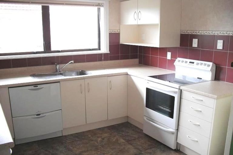 Photo of property in 7 Clevedon Road, Papakura, 2110