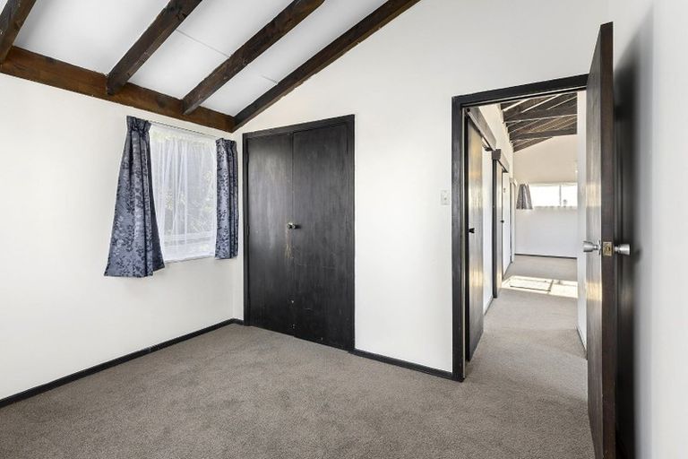 Photo of property in 9 Oldham Way, Crofton Downs, Wellington, 6035