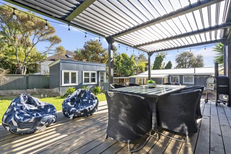 Photo of property in 69 Greenhithe Road, Greenhithe, Auckland, 0632
