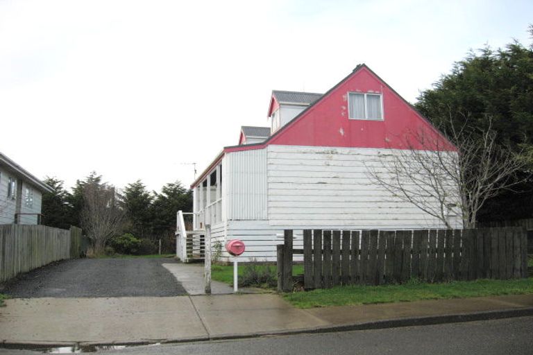 Photo of property in 3 Salisbury Street, Waikiwi, Invercargill, 9810