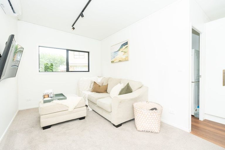 Photo of property in 59 Sandwich Road, St Andrews, Hamilton, 3200