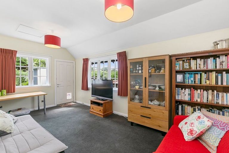 Photo of property in 38a Agra Crescent, Khandallah, Wellington, 6035