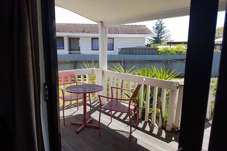 Photo of property in 8a Montgomery Avenue, Pukekohe, 2120