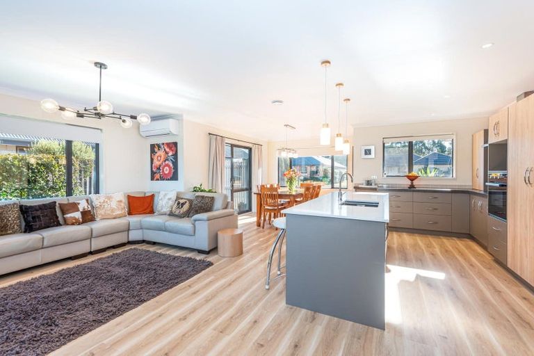 Photo of property in 13 Aintree Place, Rangiora, 7400