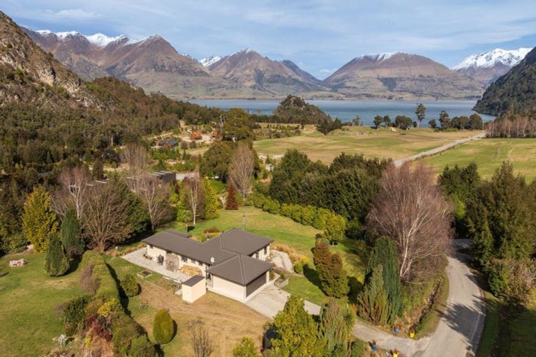 Photo of property in 10 Cove Lane, Mount Creighton, Queenstown, 9371