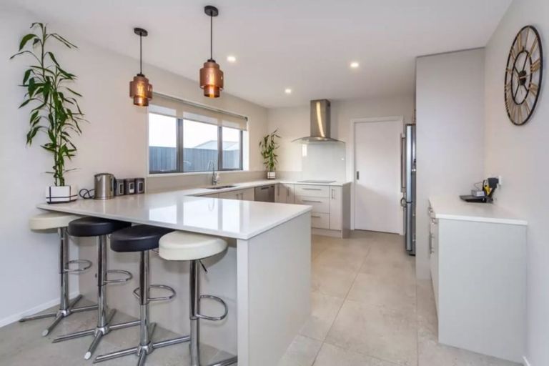 Photo of property in 50 Burnham School Road, Rolleston, 7614