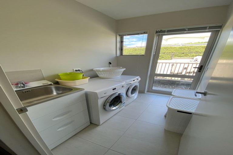 Photo of property in 20 Lydiard Place, Beachlands, Auckland, 2018
