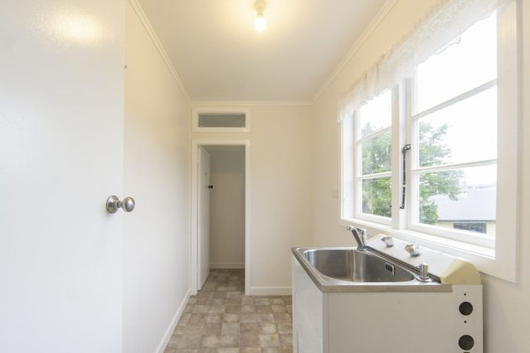 Photo of property in 3 Ridout Street, Maeroa, Hamilton, 3200