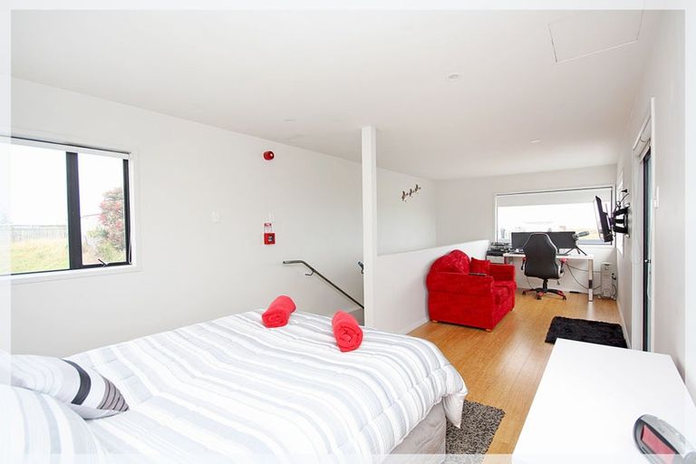 Photo of property in 16 Ocean Beach Street, Foxton Beach, Foxton, 4815