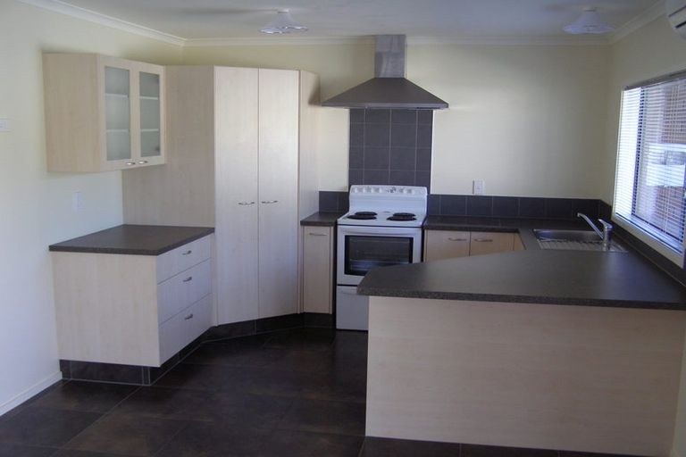 Photo of property in 7a Nikau Street, Taradale, Napier, 4112