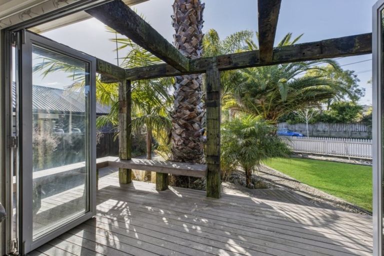 Photo of property in 17 Kingsway Crescent, Forest Lake, Hamilton, 3200