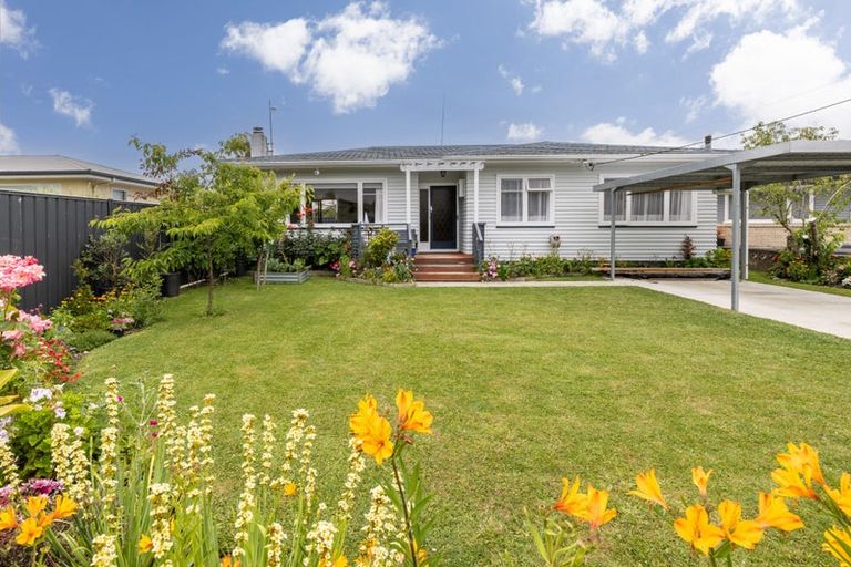 Photo of property in 66 Murphy Road, Taradale, Napier, 4112
