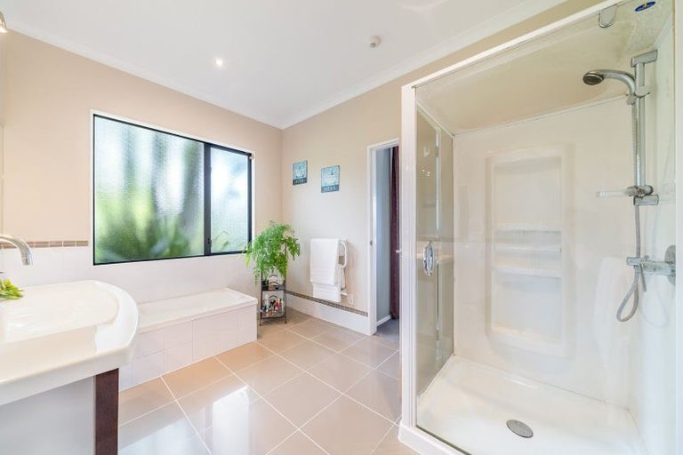 Photo of property in 43 Tvl Road, Blue Mountains, Upper Hutt, 5371