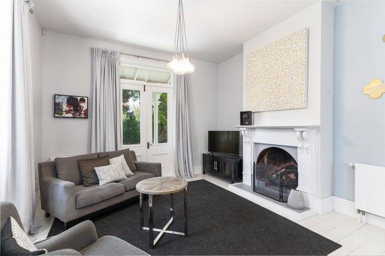 Photo of property in 17 Johnston Street, Featherston, 5710