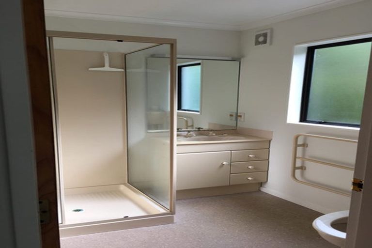 Photo of property in 19 Westpoint Avenue, Harbour View, Lower Hutt, 5010