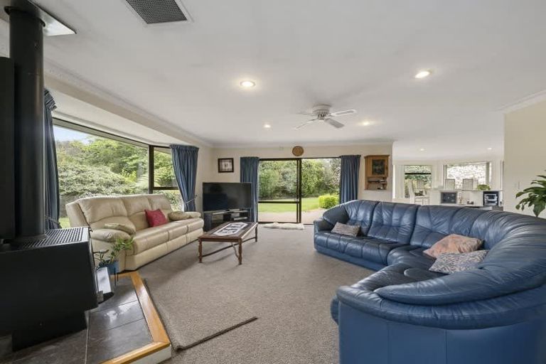 Photo of property in 53 Railway Terrace, Ohau, Levin, 5570