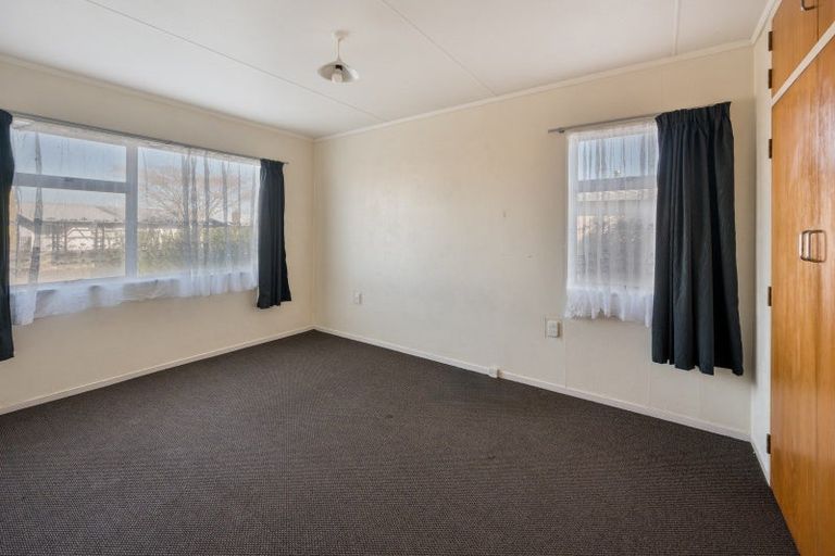 Photo of property in 5 Duckworth Crescent, Greenmeadows, Napier, 4112