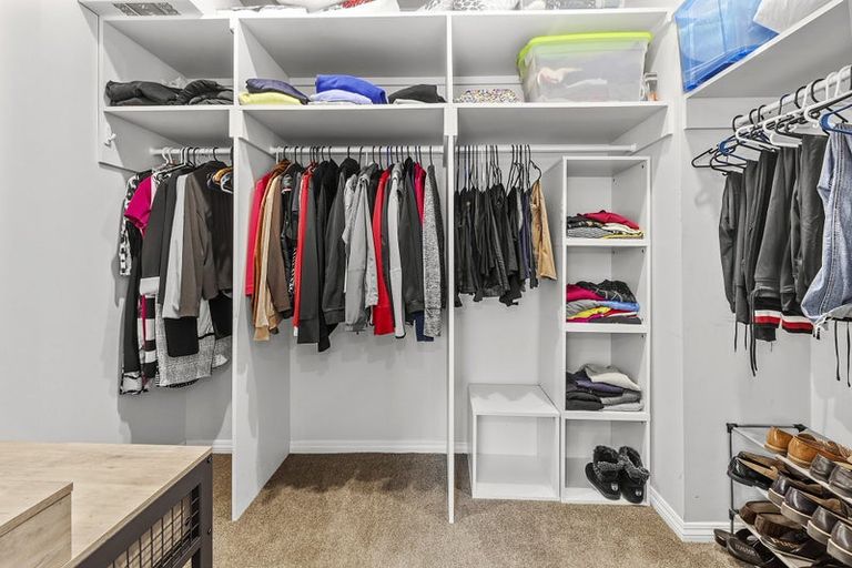 Photo of property in 11 Wilmshurst Place, Tawa, Wellington, 5028