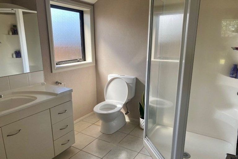 Photo of property in 1 Kingsbury Court, Rototuna North, Hamilton, 3210