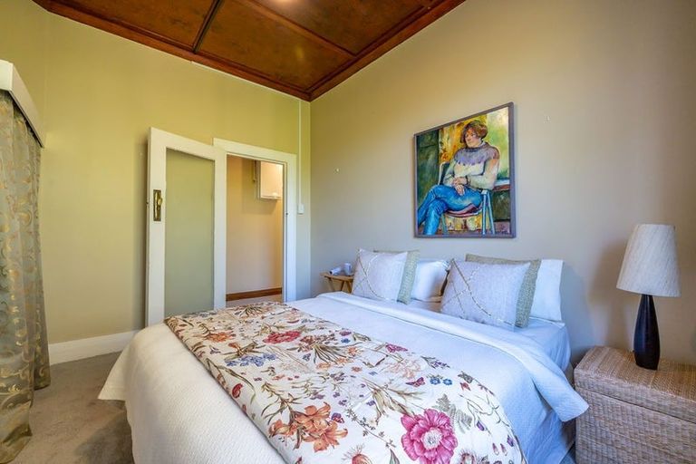 Photo of property in 71 Eglinton Road, Mornington, Dunedin, 9011