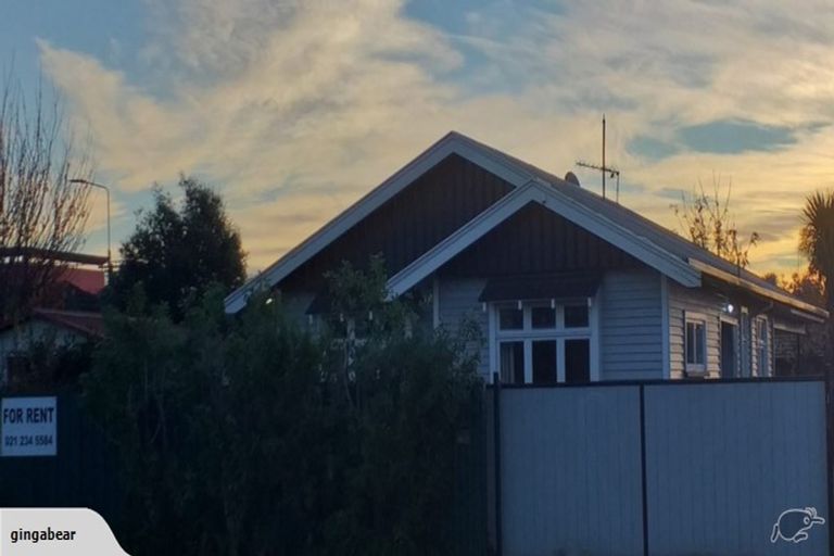 Photo of property in 105 Main North Road, Papanui, Christchurch, 8052