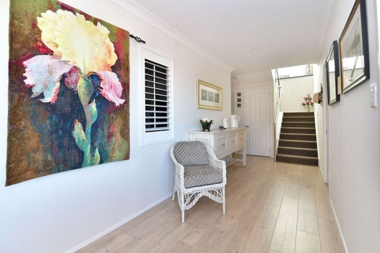 Photo of property in 101 Waldorf Crescent, Orewa, 0931
