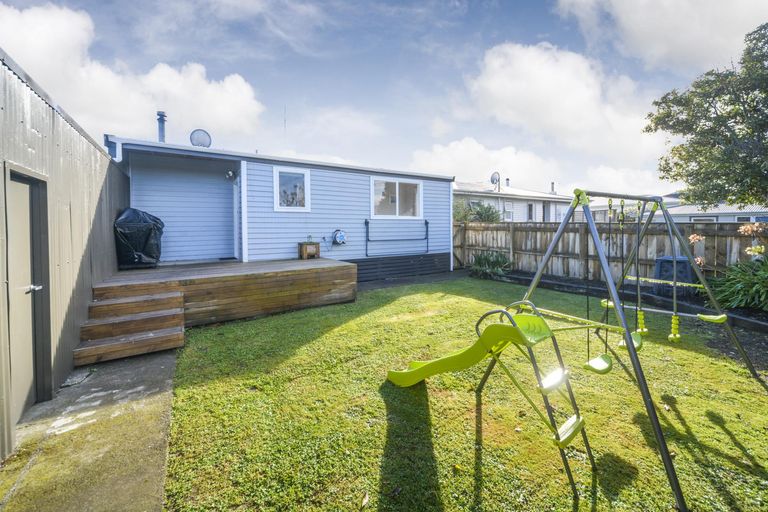 Photo of property in 27 Monmouth Street, Feilding, 4702