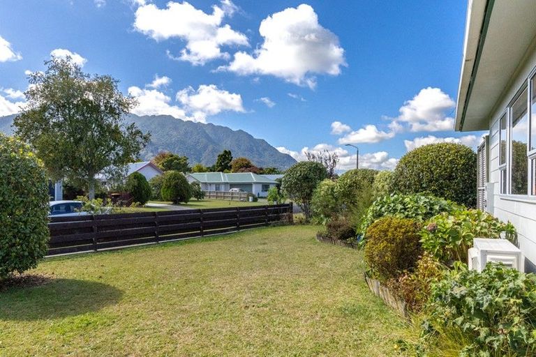 Photo of property in 33 Clarke Avenue, Te Aroha, 3320
