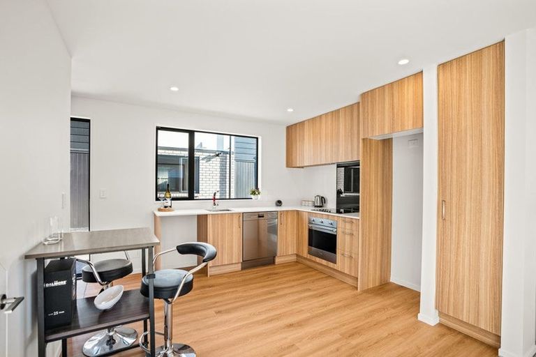 Photo of property in 112 Aldwins Road, Phillipstown, Christchurch, 8062