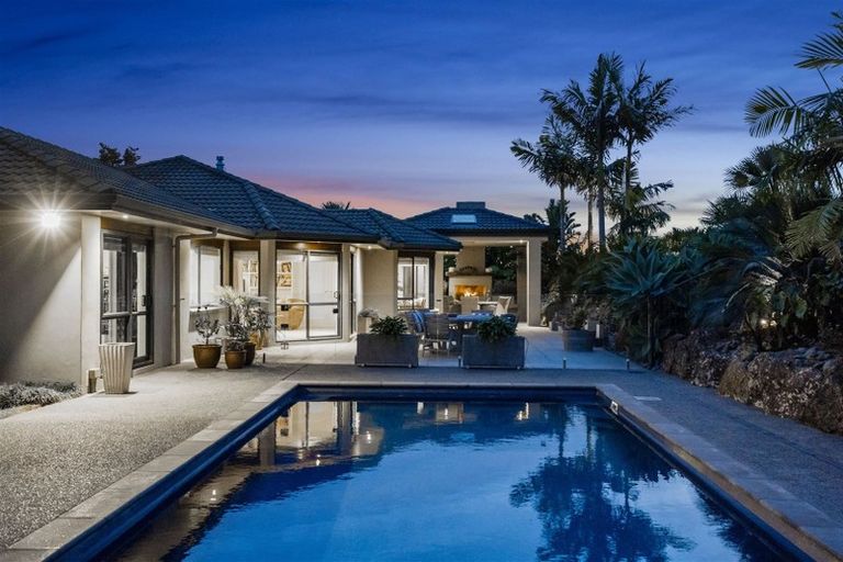 Photo of property in 493 Ngunguru Road, Glenbervie, Whangarei, 0173