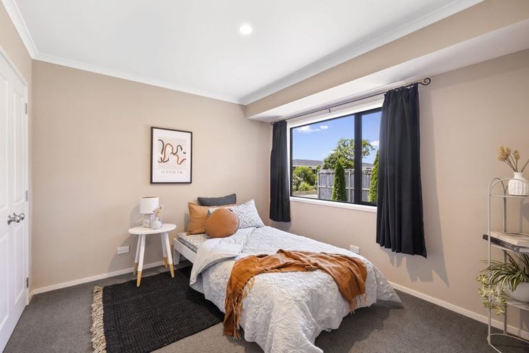 Photo of property in 18c Virginia Place, Whalers Gate, New Plymouth, 4310