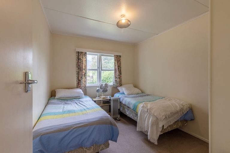 Photo of property in 11 Kutai Street, Turangi, 3334