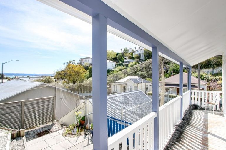 Photo of property in 124a Shakespeare Road, Bluff Hill, Napier, 4110