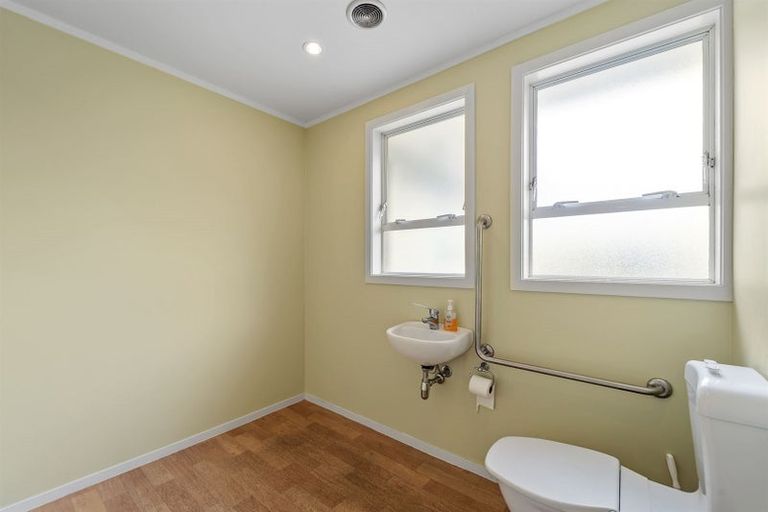 Photo of property in 632 Whangaparaoa Road, Stanmore Bay, Whangaparaoa, 0932