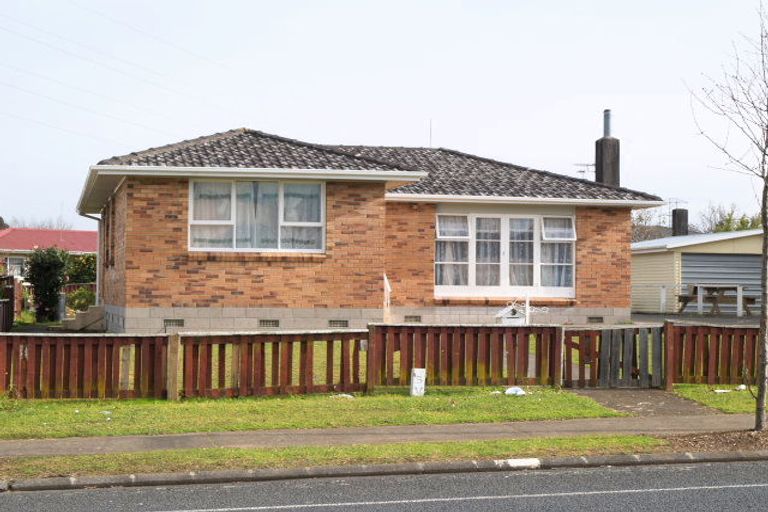 Photo of property in 27 Harania Avenue, Favona, Auckland, 2024